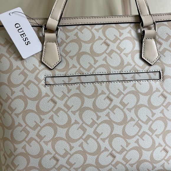 New Guess Los Angeles Tote Bag and matching Zippered Pouch - Picture 11 of 13
